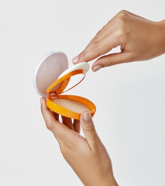 HELIOCARE 360 SPF 50+ OIL-FREE COMPACT PROTEIN